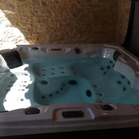 Le Logis Du Foirail شقة Saint-Projet (Tarn-et-Garonne)