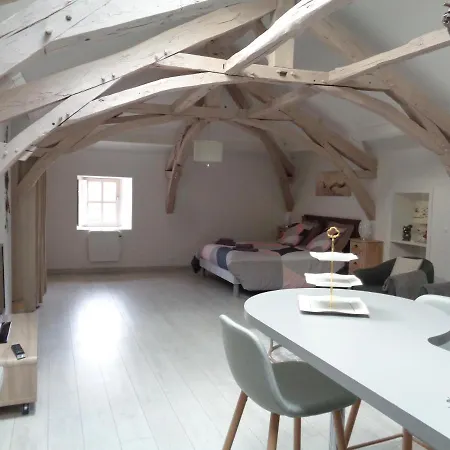 Le Logis Du Foirail Apartment *